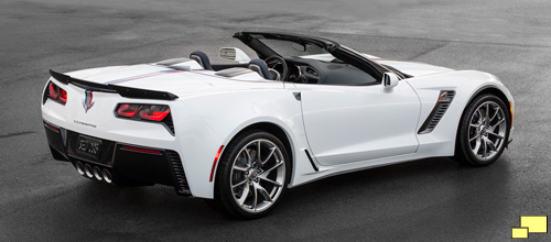 2016 Corvette Arctic White Twilight Blue Design Package