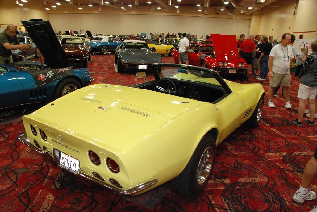 1968 Corvette Convertible, Coupe